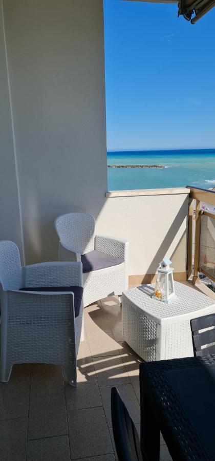 Mare Apartment Ventimiglia Bagian luar foto