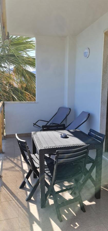 Mare Apartment Ventimiglia Bagian luar foto